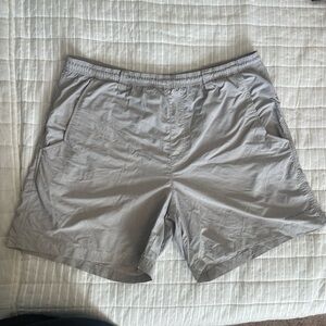 Columbia PFG Omni-Heat gray shorts men’s size Medium